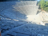 Epidauros plný antiky