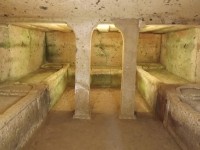 Vnitřek hrobky 1