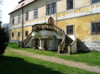 Zadní schodiště: Zadní schodiště Chotěbořského zámku