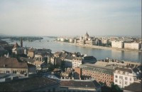 Dunaj a budova parlamentu