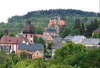 Celková pohled na obec Valeč