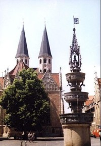 Románský kostel