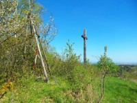 kříž na kopci