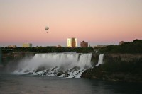 Niagara na US straně v podvečer