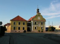 Borovany - náměstí - radnice