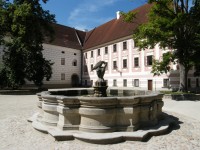 Třebonský zámek