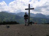 u vrcholového kříže (červenec 2008)