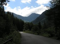 cesta od rozcestí Adamcuľa k Tatliakovej chatě
