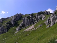 Veľký Rozsutec - skály na jižním úbočí vrcholu (srpen 2010)