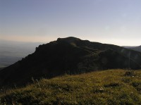 Cheb - pohled na horu z vrcholu Hromové (srpen 2011)