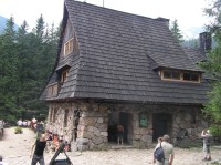 Schronisko górskie PTTK na Hali Ornak - vchod do chaty (červenec 2008)