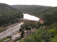 Znojemská přehrada ze Znojemského hradu: léto 2006