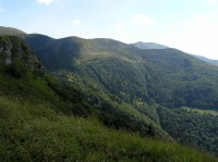 NPR Bránica - pohled na závěr doliny Veľká Bránica - pohled z Kraviarskeho (srpen 2012)