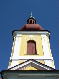 věž kostela v Křivicích