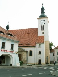 Gotický farní kostel sv.Petra a Pavla