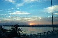 Západ slunce nad Nilem u Luxoru