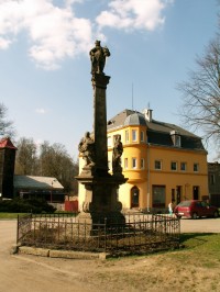 Sloup se sochou sv.Floriána