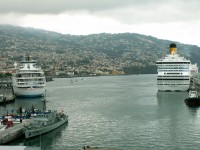 Zaoceánské lodě ve Funchalu