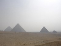 Pyramidy z dálky