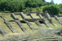 Pozůstatky římského amfiteátru