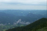 Pohled z vrcholu do údolí