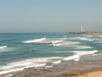 Nábřeží s majákem