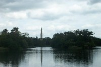 Minaret před bouřkou