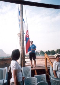 vztyčovanie vlajok - slovenská a izraelská