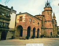 Viveiro,románskogotický kostel de Santiago
