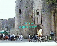 Městská brána v hradbách, Aigues Mortes, Francie