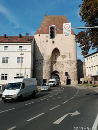 Hainburg, Wiener Tor