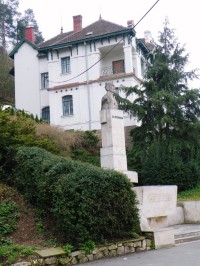 Pomník S.K.Neumanna
