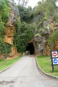 Dokonce tunel.