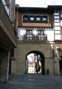 Fuenterrabia-Hondarribia, brána Santa Maria