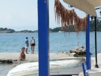 Řecko, slané jezero Limni, chobotnice