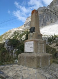 Passo Falzarego-pomník I.sv.války 