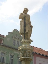Vlašim, kašna, detail sochy sv. Bruncvíka