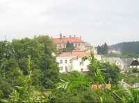 Panorama zámku od západu