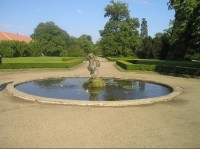 Libohovice, fontána v parku