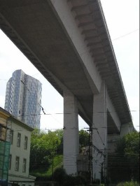 Nuselský most z údolí