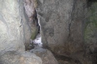 Wnętrze i okolice jaskini