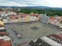 Výhled z věže na náměstí
