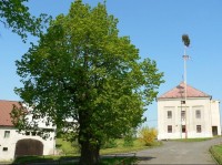 Hostinec s májkou