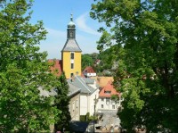 Pohled na kostel z hradu