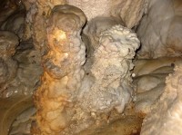 Kateřinská jeskyně: Kateřinská jeskyně krápníky