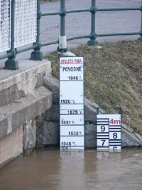 Záplavy 2006 - Vodočet "U Lupiče"