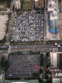 Parking pro skutr, Parking pro auta: Taipei z 385m výšky