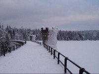 Vodní nádrž Bedřichov: Jizerské hory v zimě