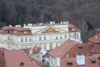 pohled od Pražského hradu: pohled na Lobkovický palác (Německé velvyslanectví)