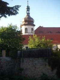 Zámek v Kostelci nad Černými lesy